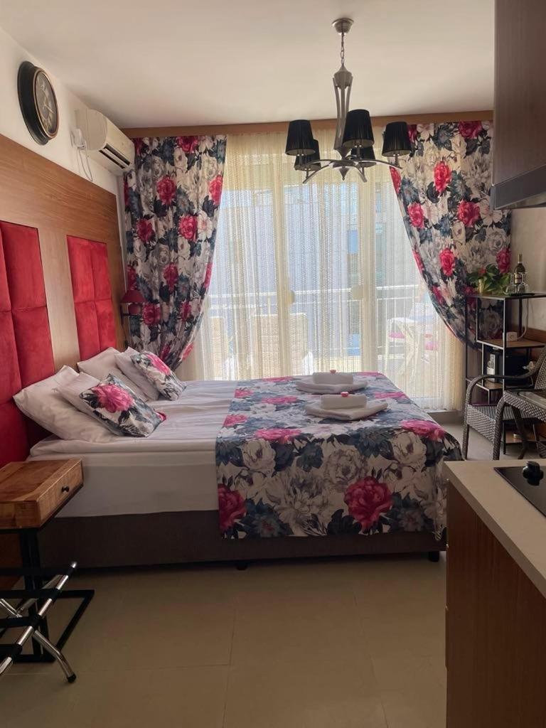 Apartmán Luxury Premium Przy Samym Morzu Plazy Primorsko Exteriér fotografie